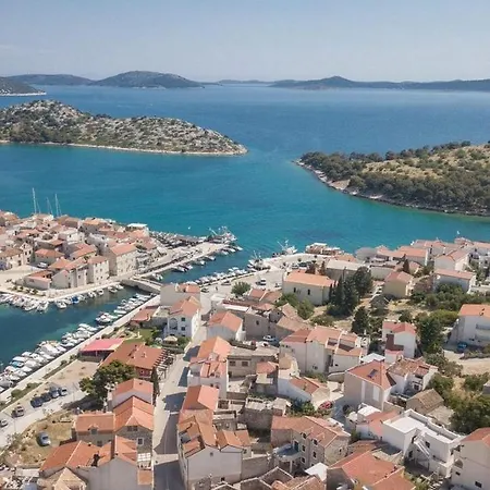Ideal Holiday Apartment Tribunj (Sibenik-Knin)
